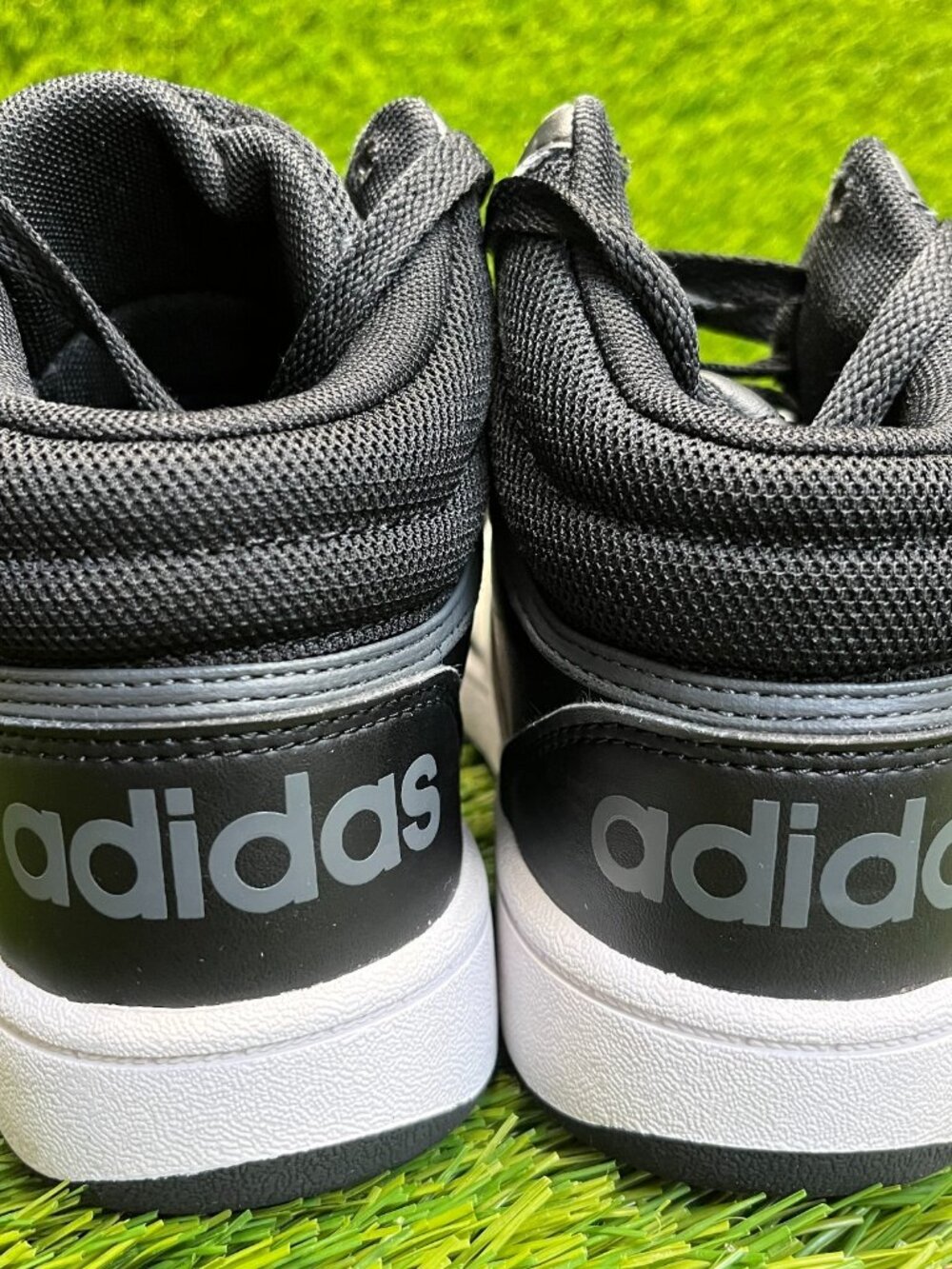 Adidas Hoops Mid 3.0 Boys Size 3Y Black White Athletic Basketball Shoes Sneakers - Picture 6 of 10